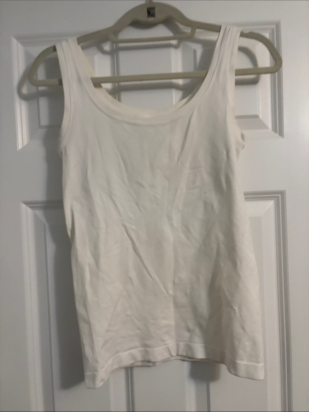 Bali White Scoop Neck Tank Top